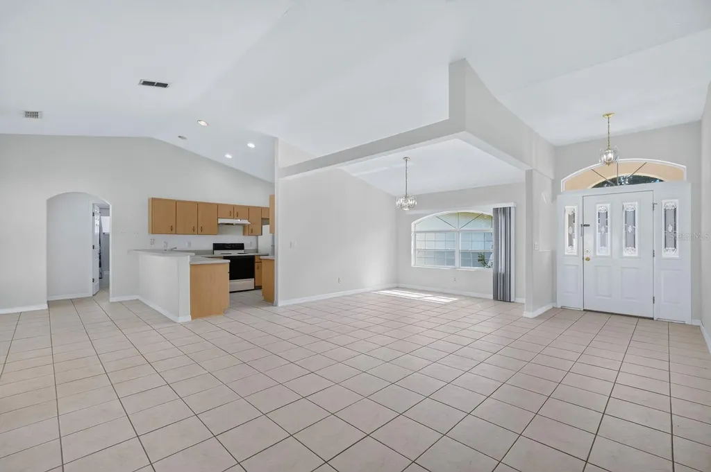 8 Pillory Lane Palm Coast FL 32164