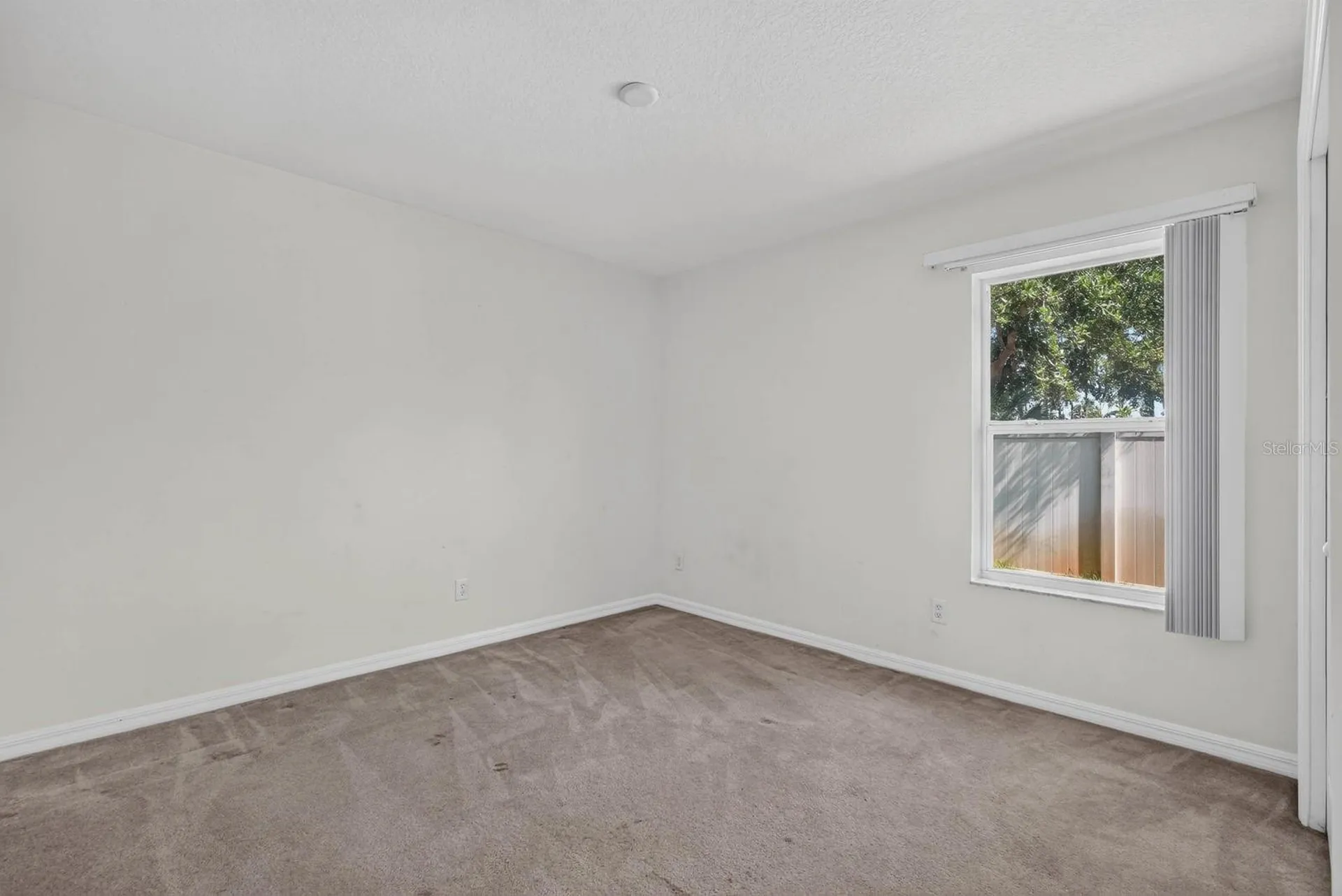 8 Pillory Lane Palm Coast FL 32164
