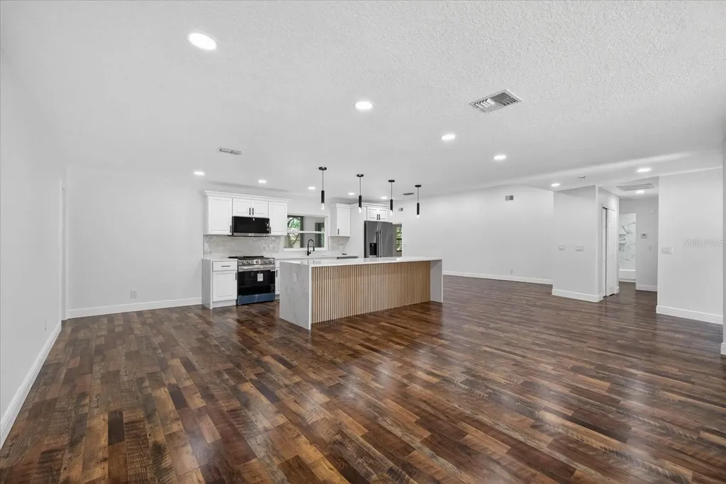 56 Bay Woods Drive Safety Harbor FL 34695