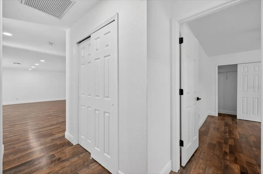 56 Bay Woods Drive Safety Harbor FL 34695