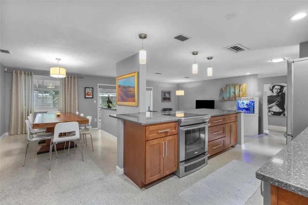 2605 Botany Avenue Sarasota FL 34239