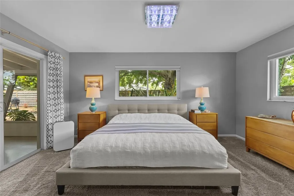 2605 Botany Avenue Sarasota FL 34239