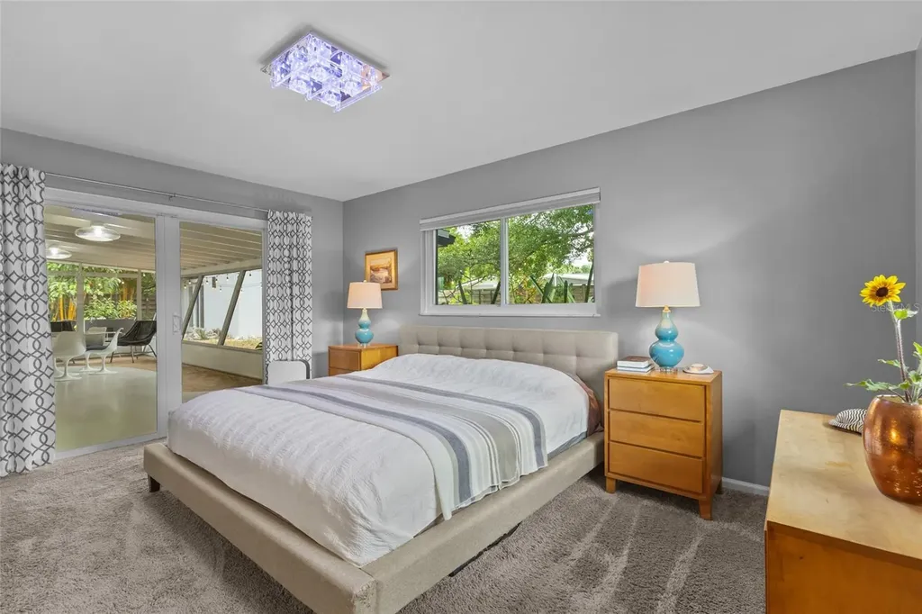 2605 Botany Avenue Sarasota FL 34239