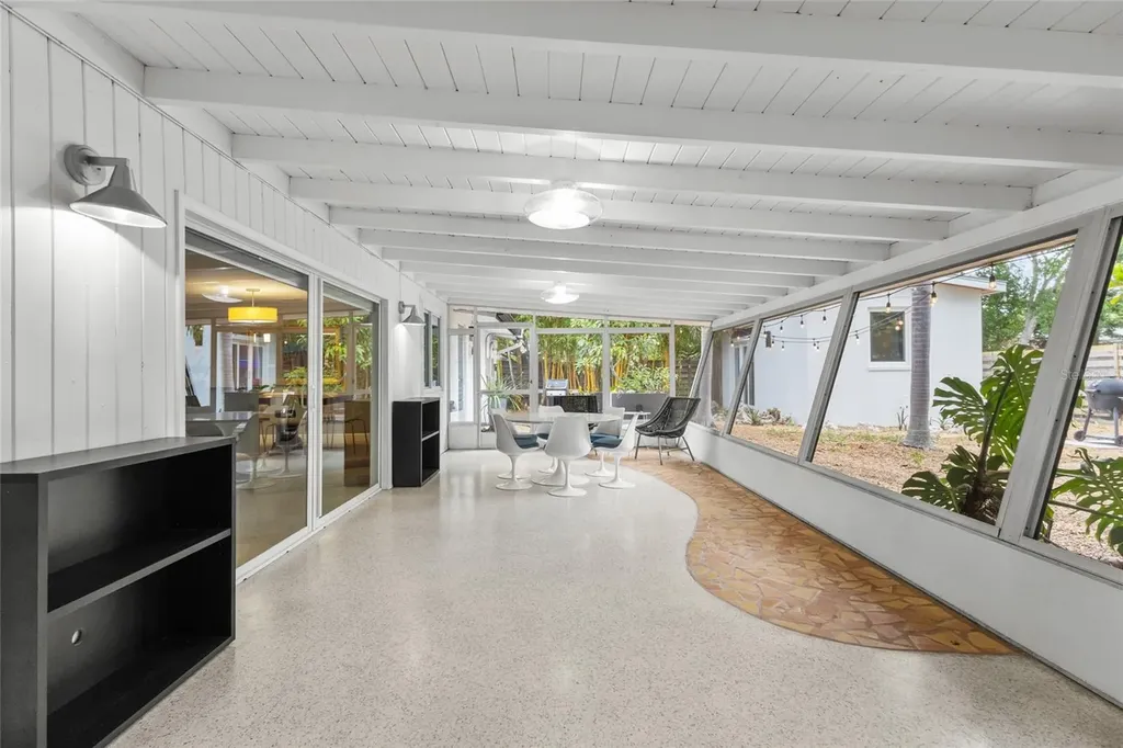 2605 Botany Avenue Sarasota FL 34239