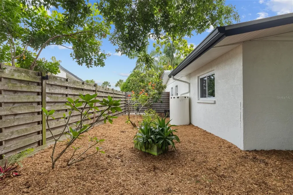 2605 Botany Avenue Sarasota FL 34239