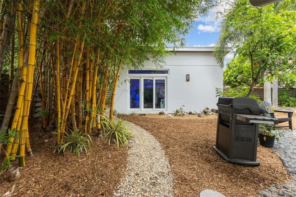 2605 Botany Avenue Sarasota FL 34239
