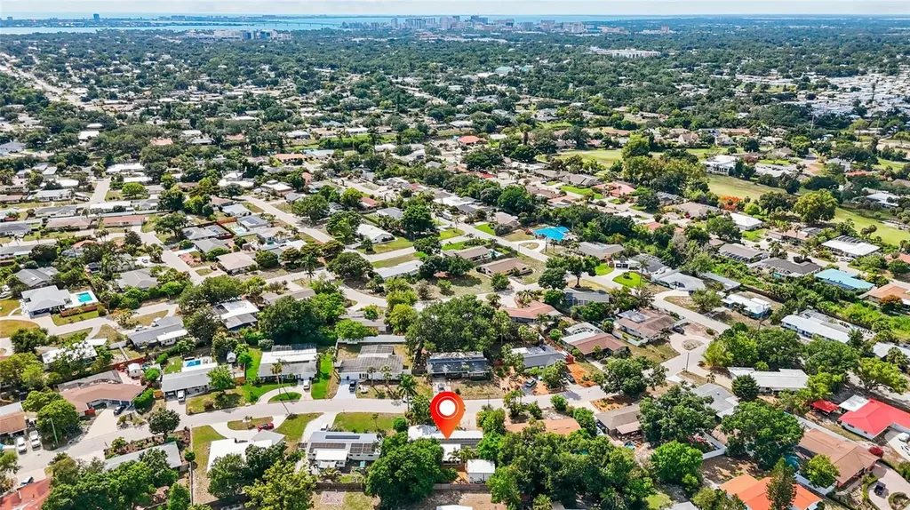 2605 Botany Avenue Sarasota FL 34239