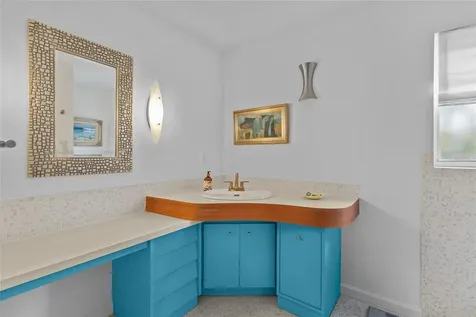 2605 Botany Avenue Sarasota FL 34239