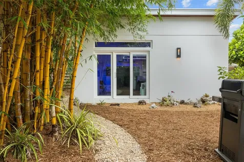 2605 Botany Avenue Sarasota FL 34239