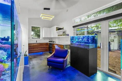 2605 Botany Avenue Sarasota FL 34239