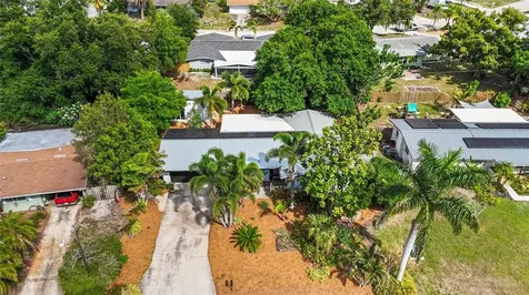 2605 Botany Avenue Sarasota FL 34239