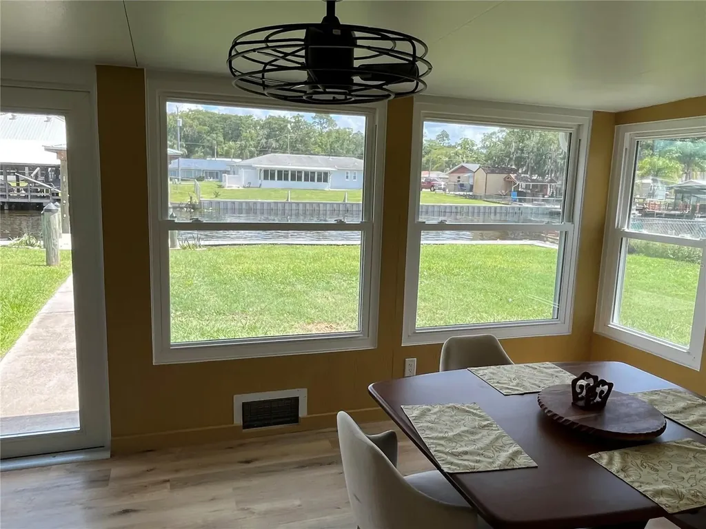 1610 Juno Trail Astor FL 32102