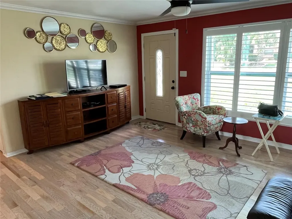 1610 Juno Trail Astor FL 32102