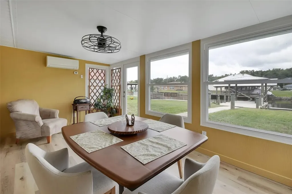1610 Juno Trail Astor FL 32102