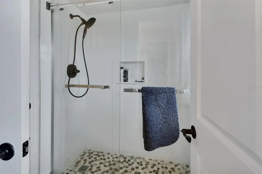 1610 Juno Trail Astor FL 32102