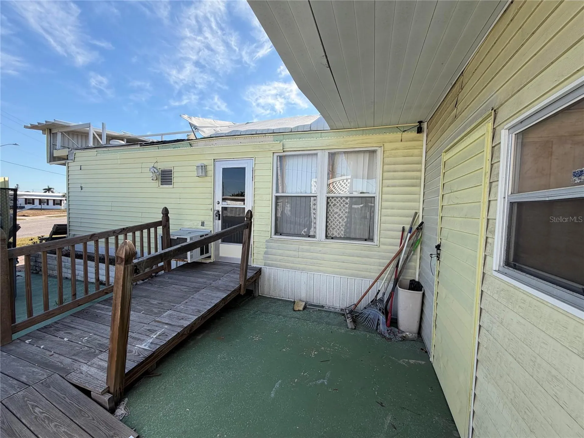 503 51st Avenue Plaza W Bradenton FL 34207