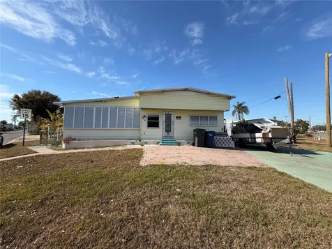 503 51st Avenue Plaza W Bradenton FL 34207
