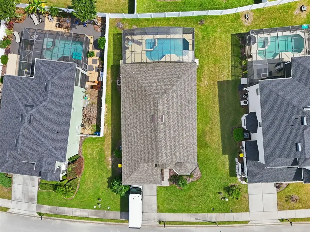 872 Sussex Drive Davenport FL 33896