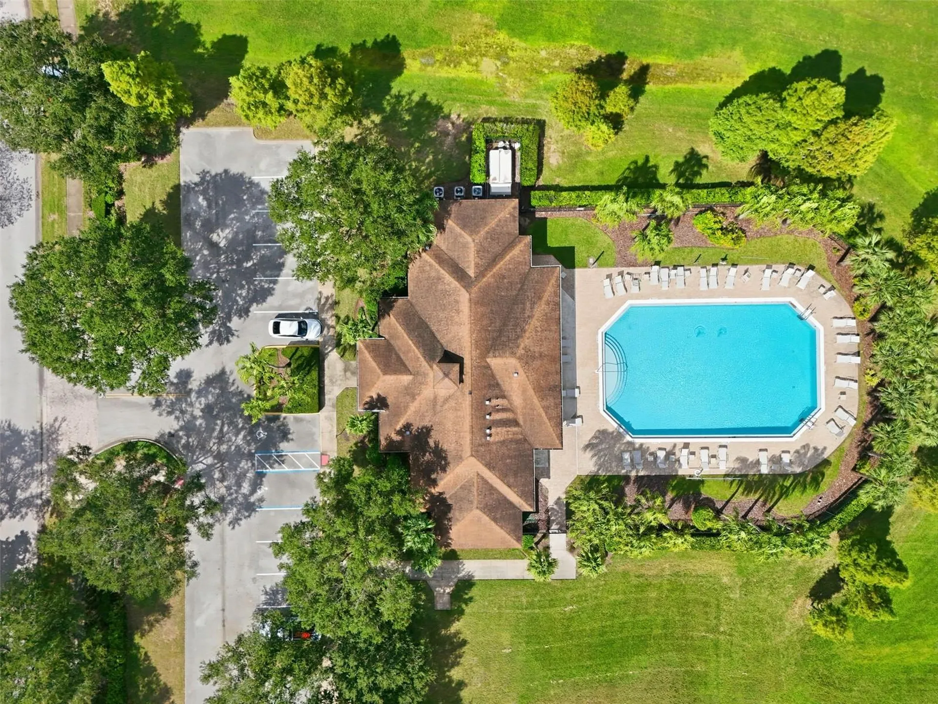 872 Sussex Drive Davenport FL 33896