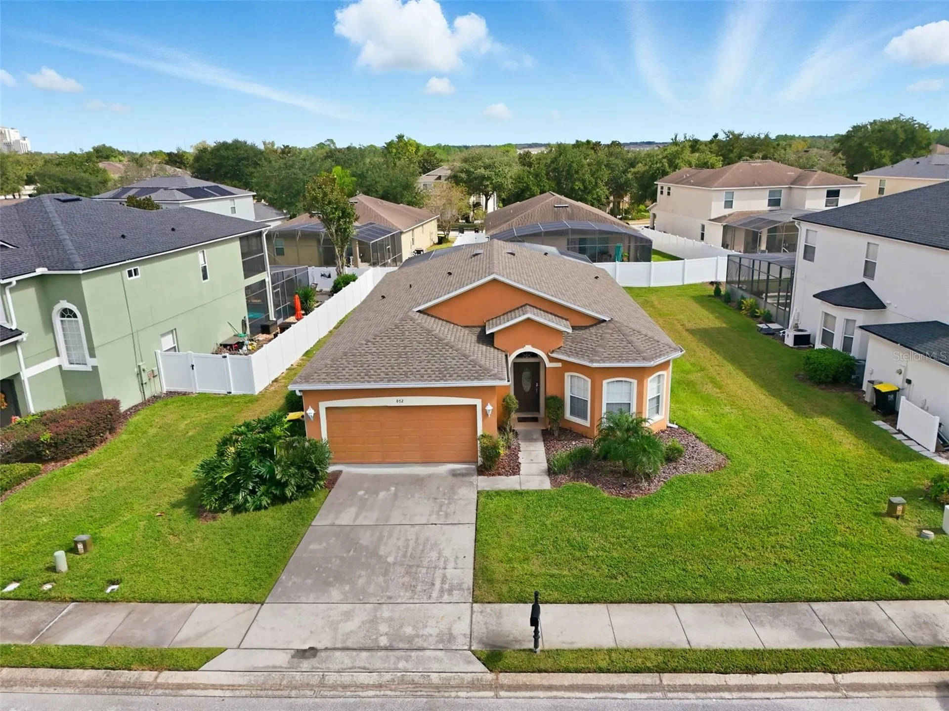 872 Sussex Drive Davenport FL 33896