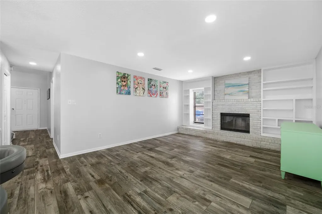 15816 Hound Horn Lane Tampa FL 33624