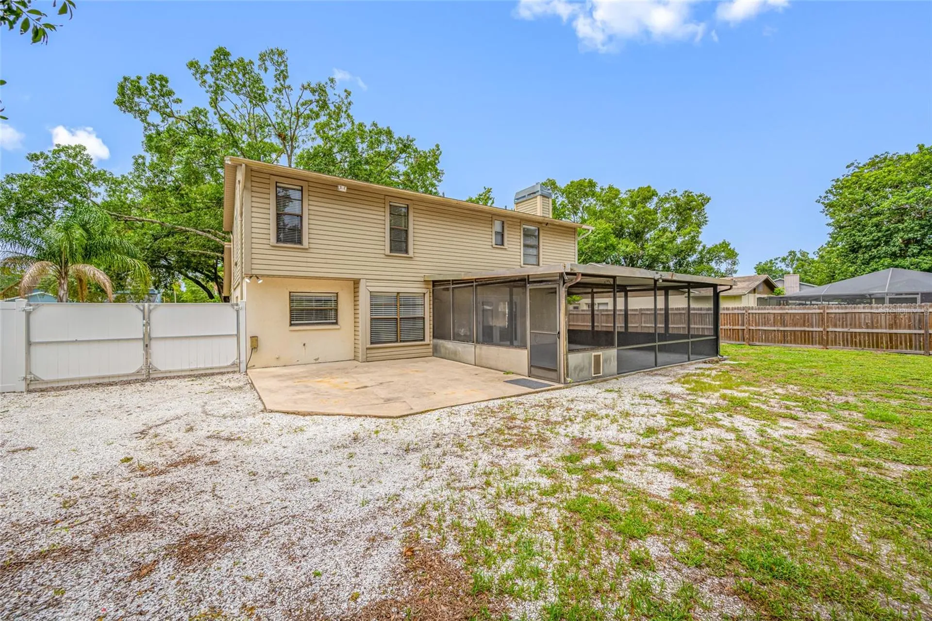 15816 Hound Horn Lane Tampa FL 33624