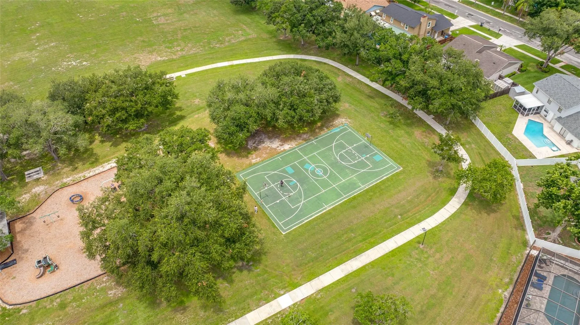 15816 Hound Horn Lane Tampa FL 33624