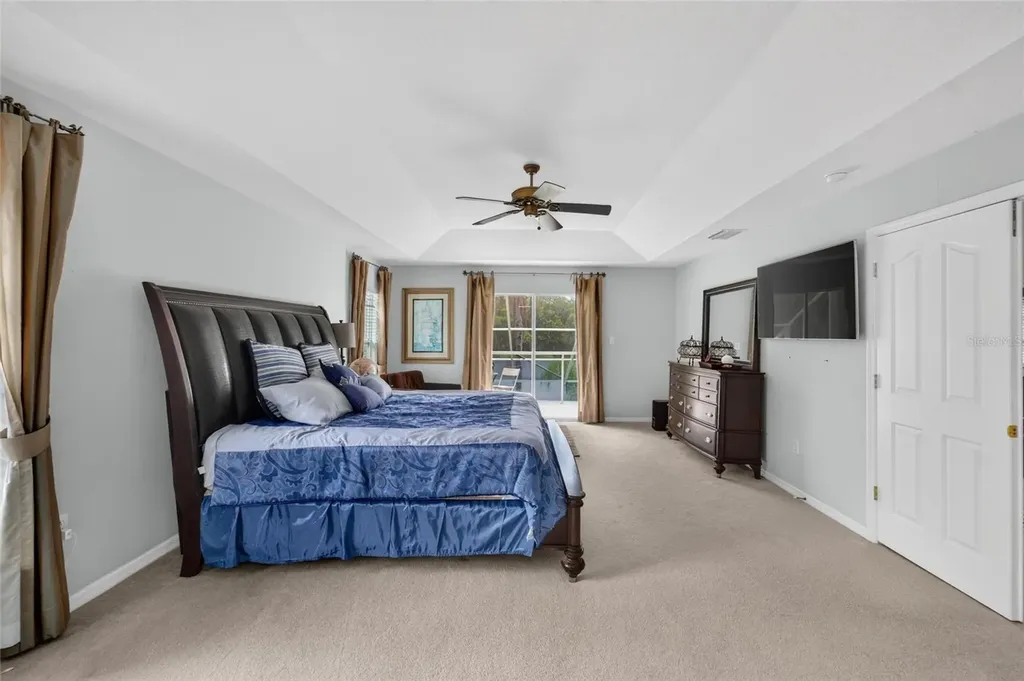 19128 Meadow Pine Drive Tampa FL 33647