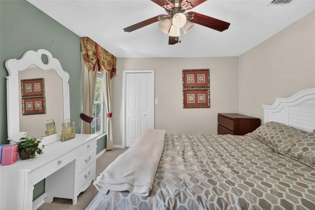19128 Meadow Pine Drive Tampa FL 33647