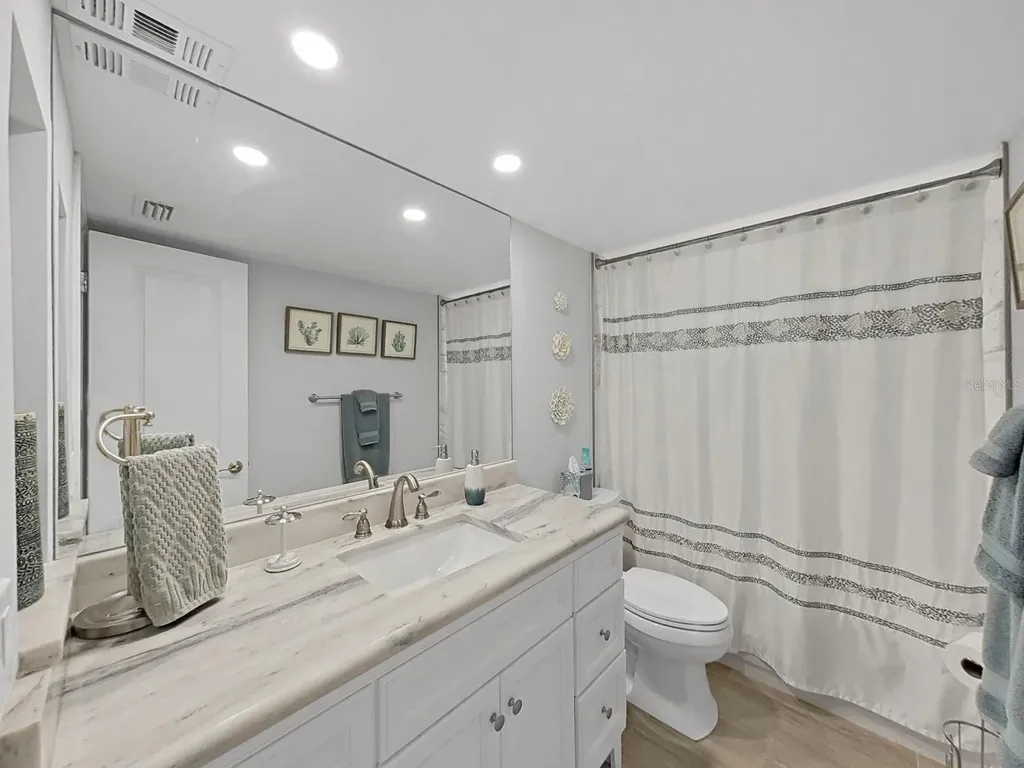 2620 Cove Cay Drive Clearwater FL 33760