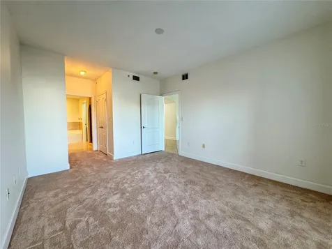 808 3rd Avenue W Bradenton FL 34205