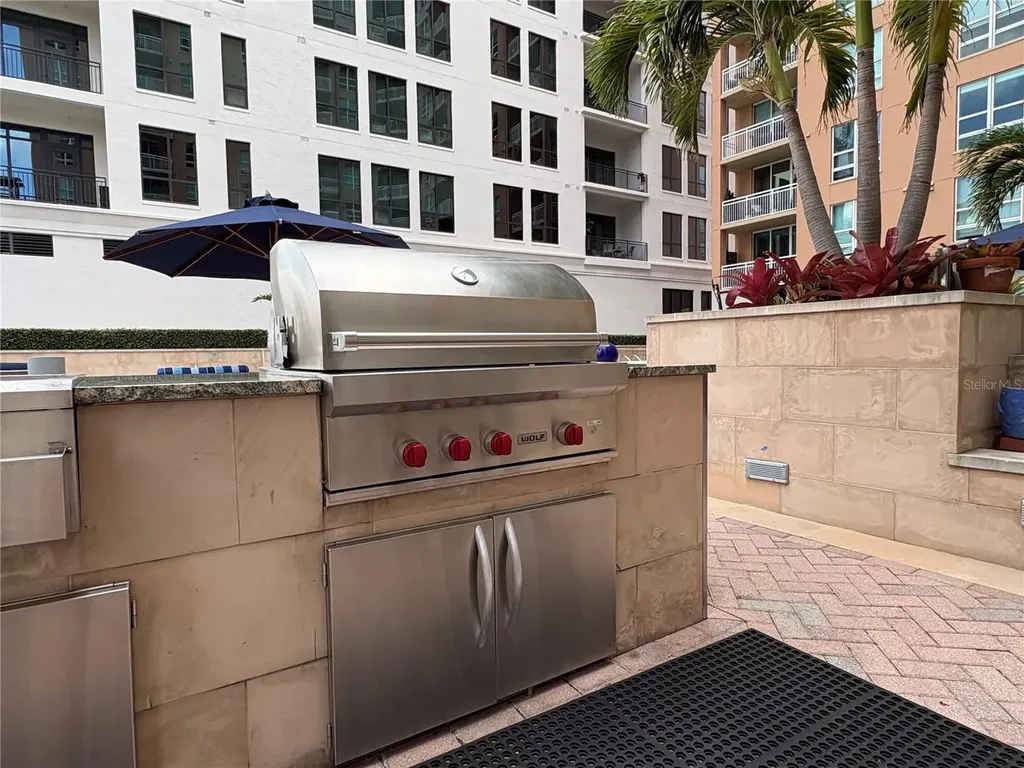 1350 Main Street Sarasota FL 34236