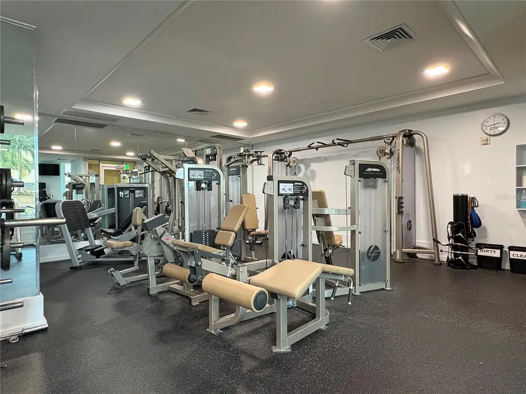 1350 Main Street Sarasota FL 34236