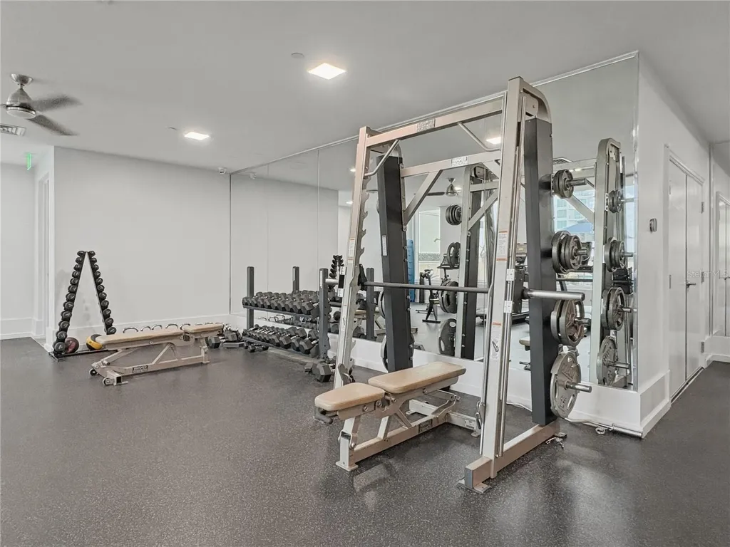 1350 Main Street Sarasota FL 34236
