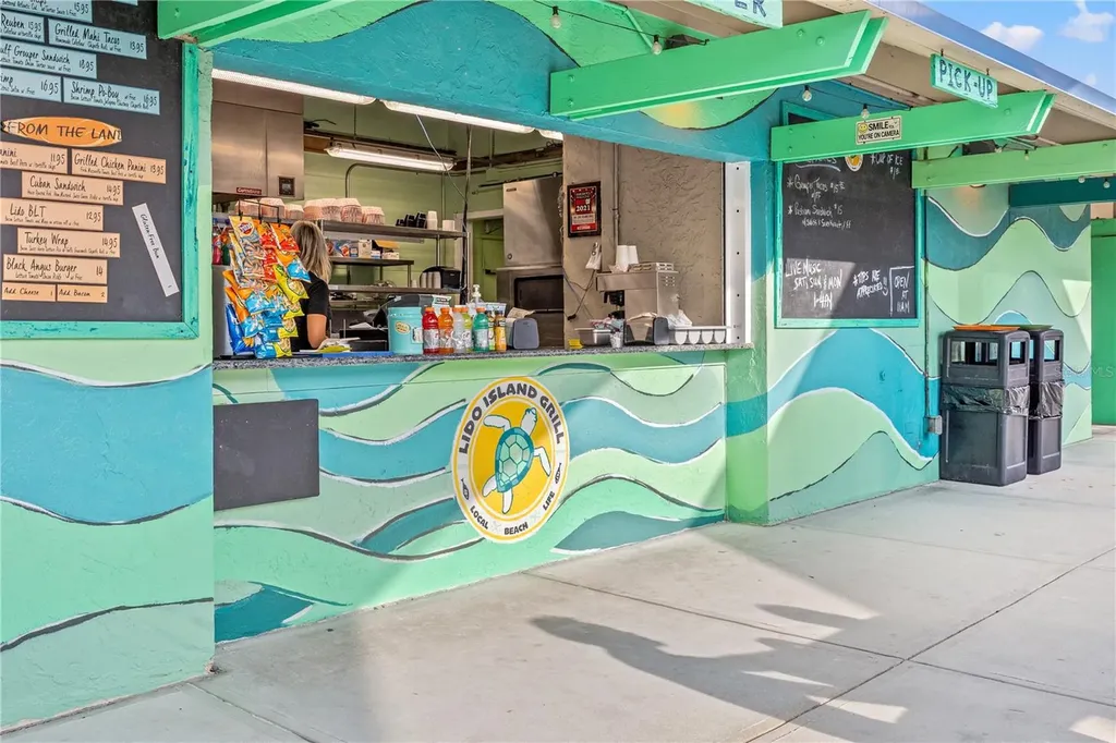 1350 Main Street Sarasota FL 34236