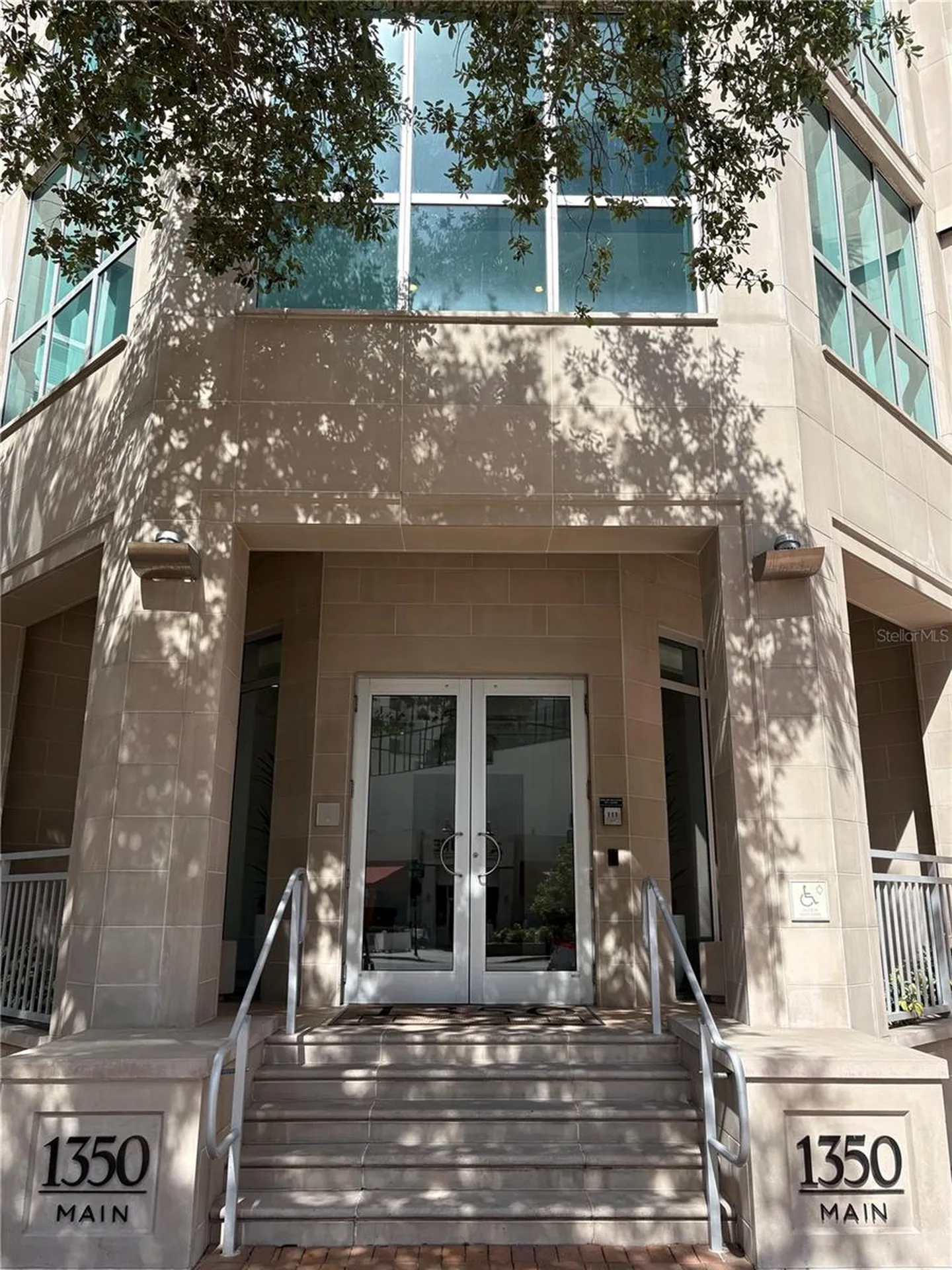 1350 Main Street Sarasota FL 34236