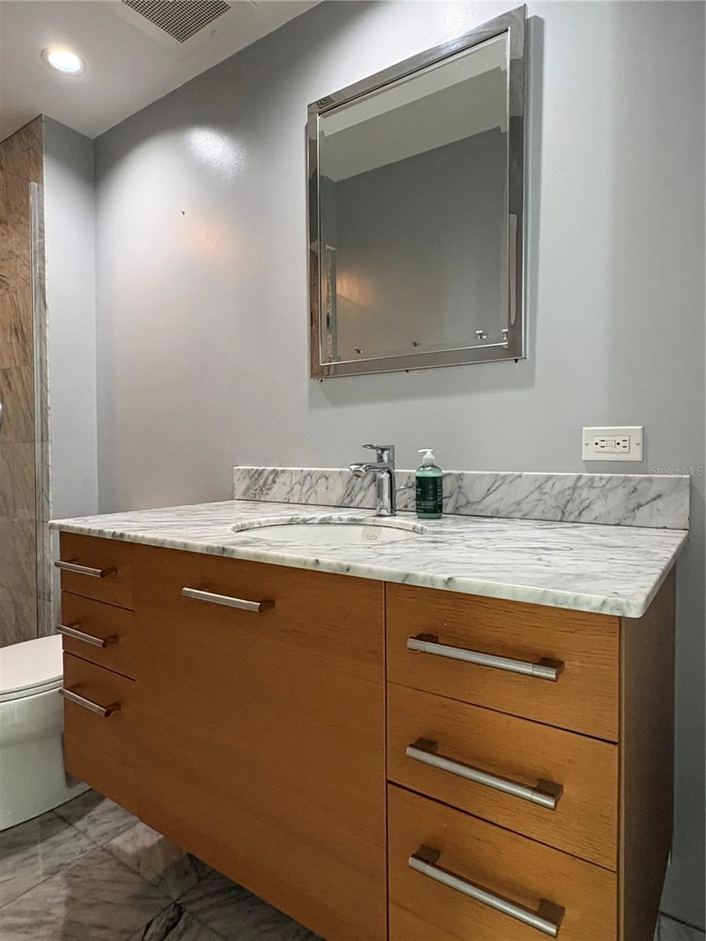 1350 Main Street Sarasota FL 34236