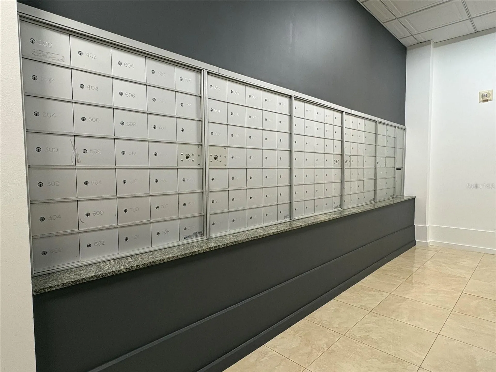1350 Main Street Sarasota FL 34236