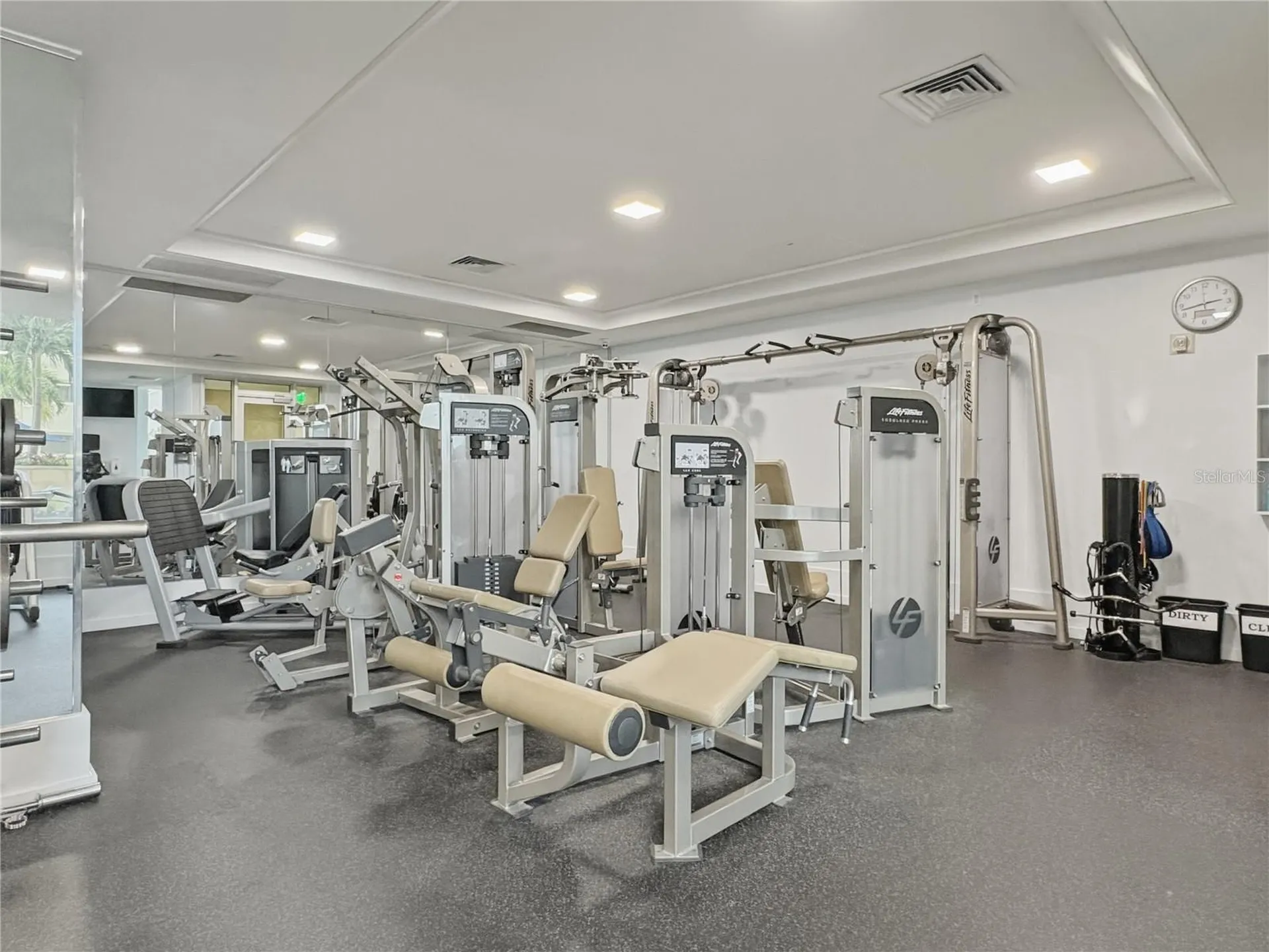1350 Main Street Sarasota FL 34236