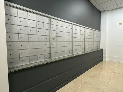 1350 Main Street Sarasota FL 34236