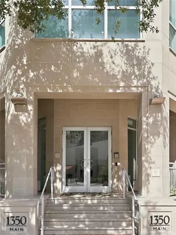 1350 Main Street Sarasota FL 34236