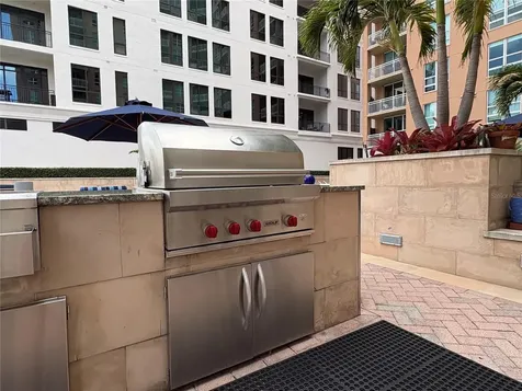 1350 Main Street Sarasota FL 34236