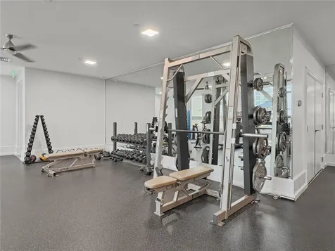 1350 Main Street Sarasota FL 34236