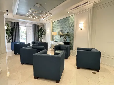 1350 Main Street Sarasota FL 34236