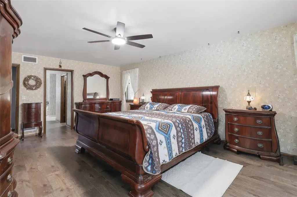 548 E Lehigh Drive Deltona FL 32738