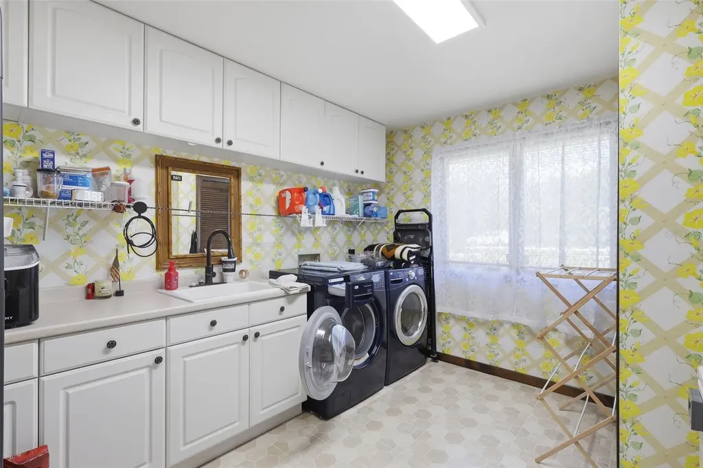 548 E Lehigh Drive Deltona FL 32738