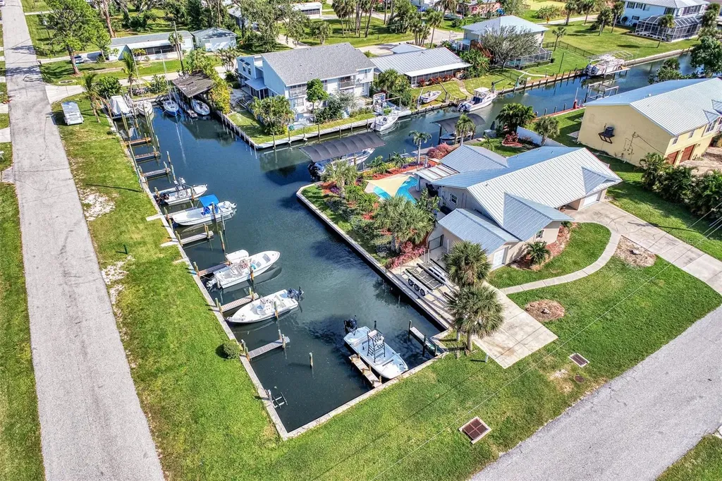 8225 Robert Street Englewood FL 34224