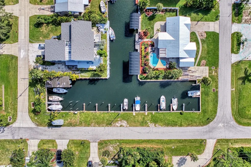 8225 Robert Street Englewood FL 34224