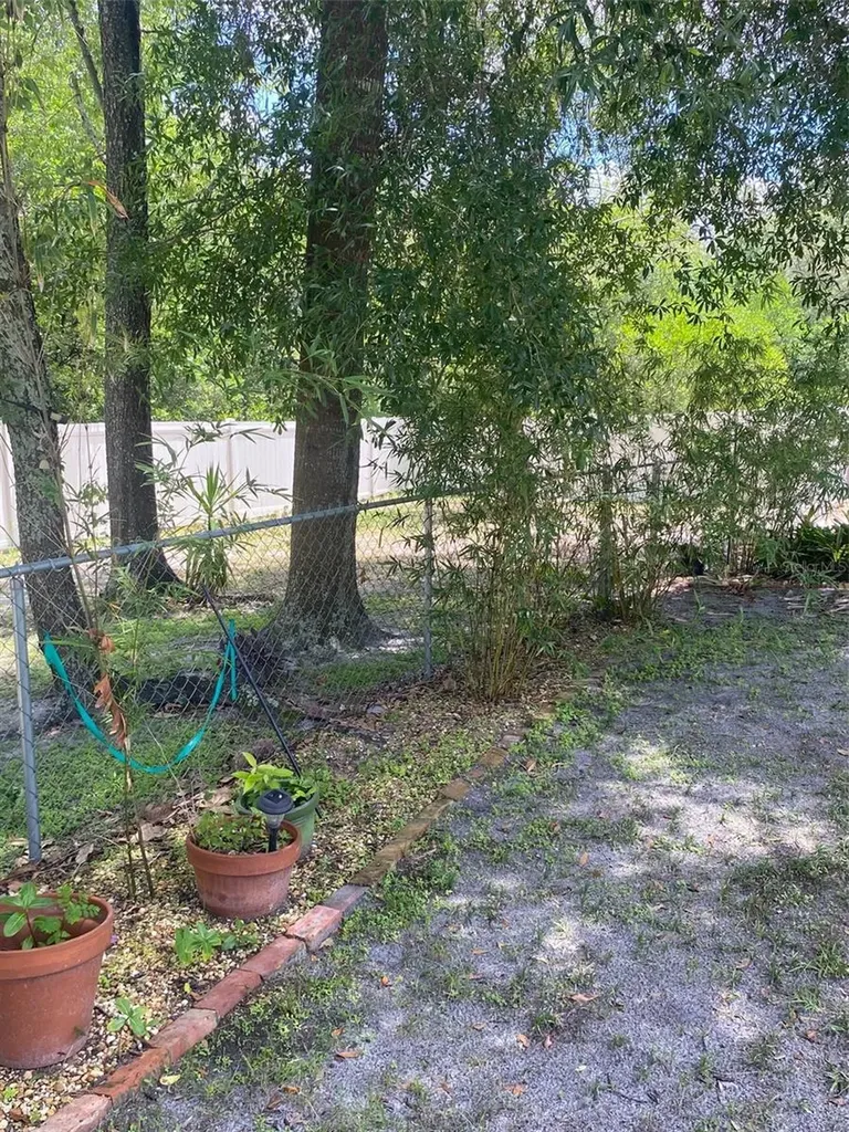 1657 N Normandy Boulevard Deltona FL 32725