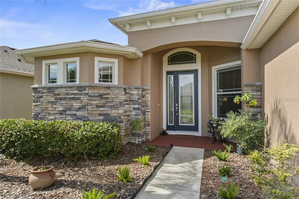 29255 Grass Bunker Drive San Antonio FL 33576